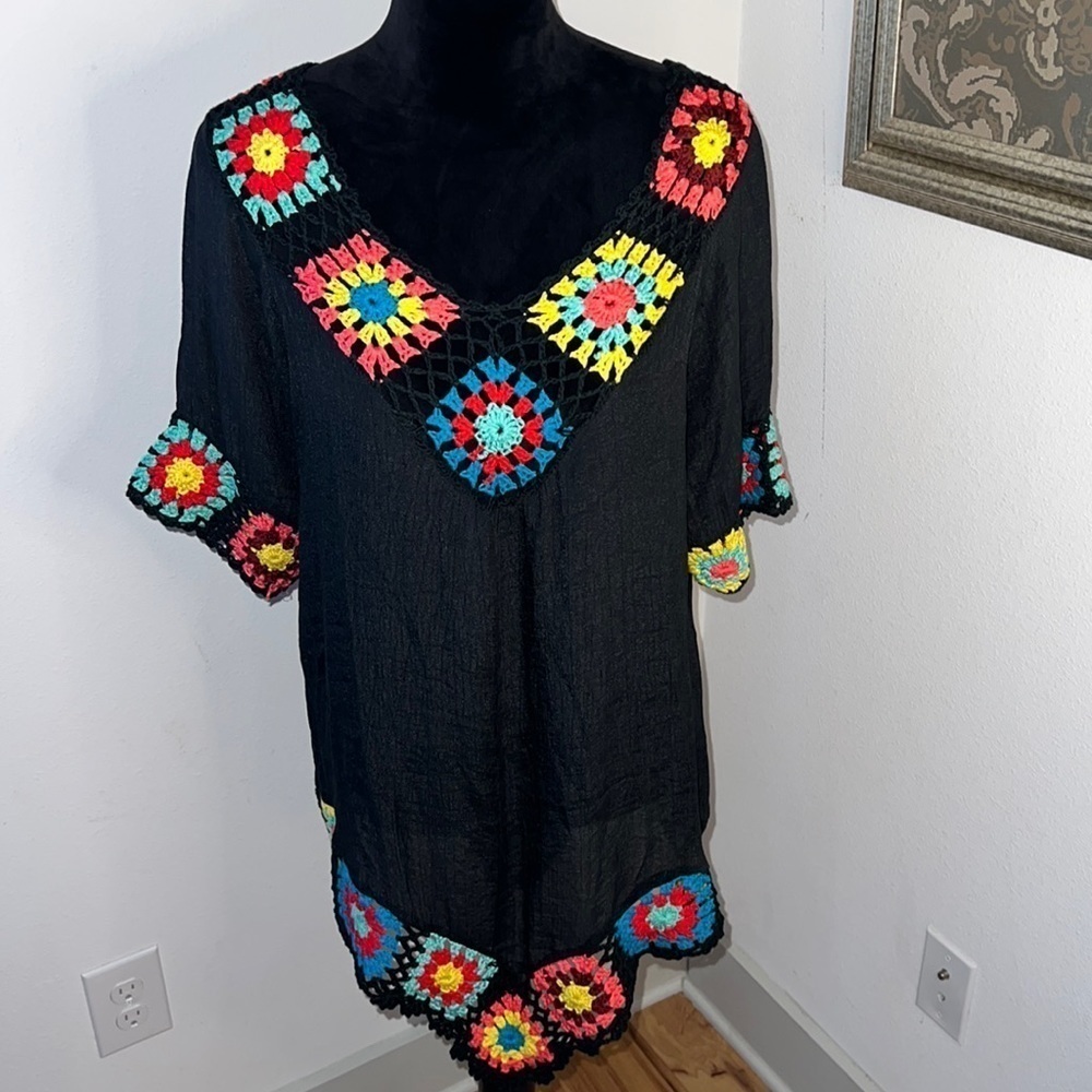 RIMA black‎ multicolor yarn crochet v neck swimsuit cover up O/S